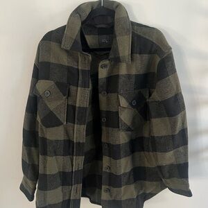 RDI Women’s Olive Green & Black Plaid Button-Up Jacket